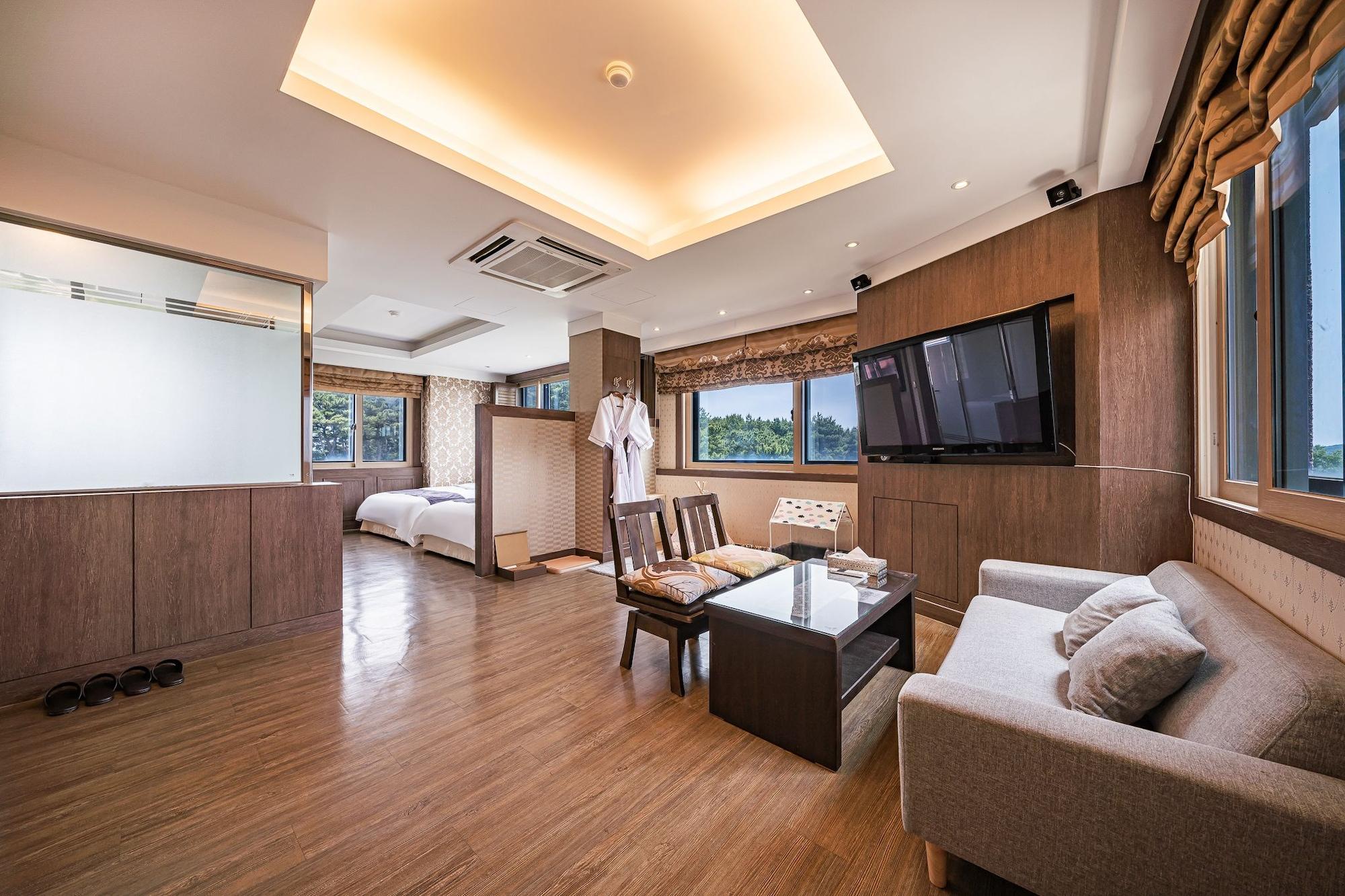 Incheon Prince Hotel Exterior photo