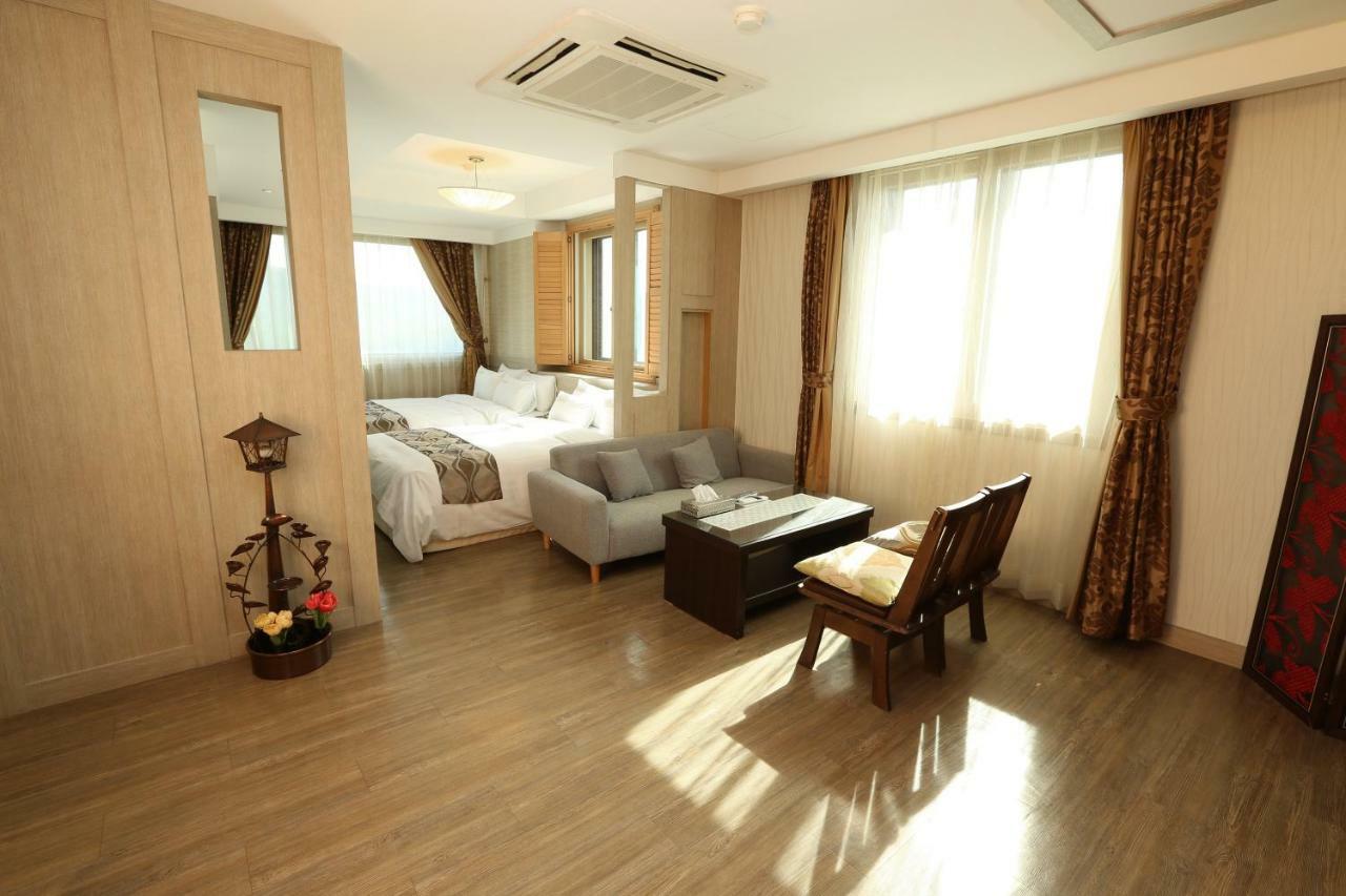 Incheon Prince Hotel Exterior photo